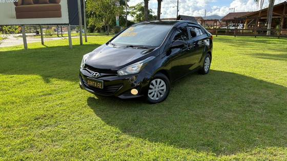 HYUNDAI HB20S 1.6 COMFORT PLUS 16V FLEX 4P MANUAL